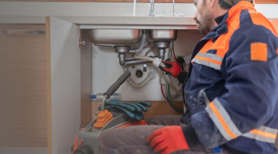 Professional slab leak plumber services in Deweyville, TX